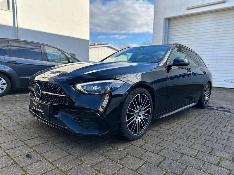 Schwarz Gebraucht 2022 Mercedes C300 AMG Limousine | 39.900 € (Teuer) - Bild 1/4