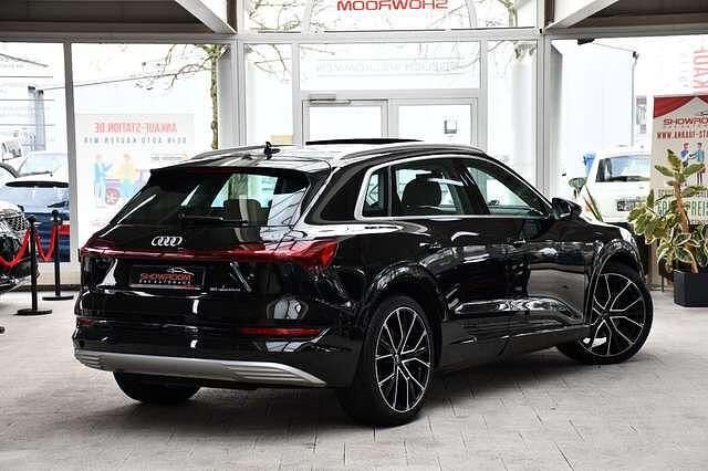 Gebraucht Audi e-tron Advanced Plus 230 kW (313 PS) 2019 Schwarz SUV