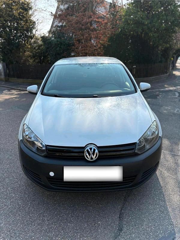 Gebraucht VW Golf VI 2009 Weiß Kleinwagen
