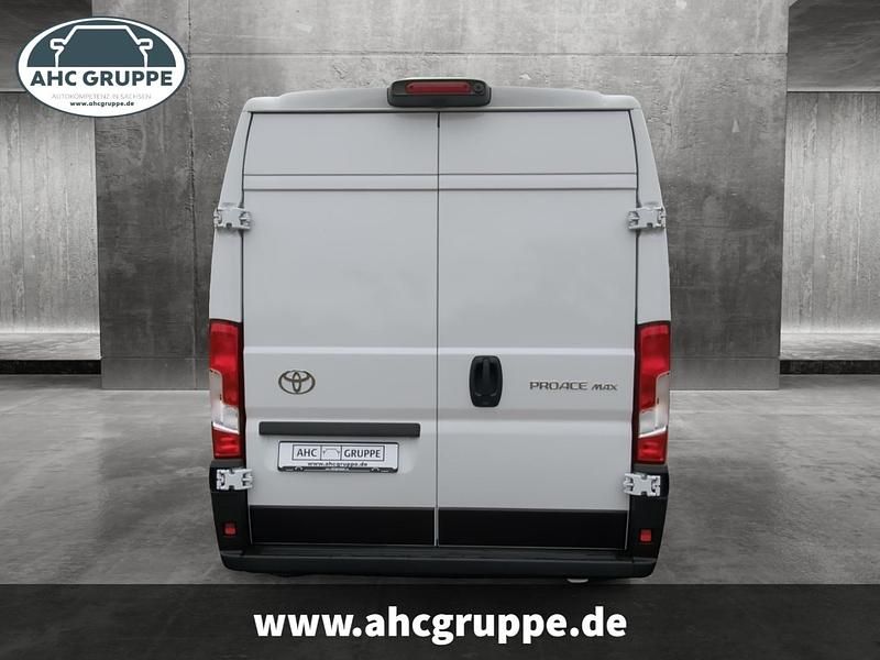 Gebraucht Toyota Proace 141 PS (103 kW) 2024 Weiss Van / Kleinbus