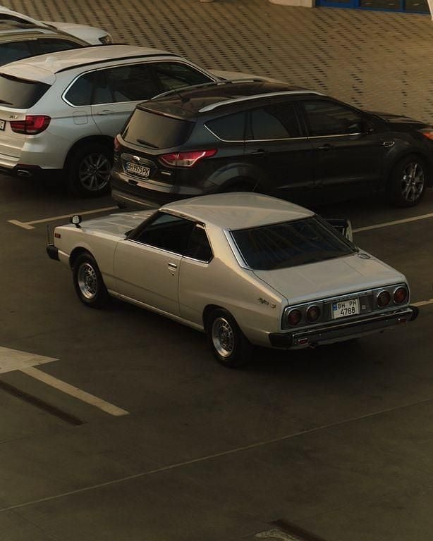 Weiß Gebraucht 1980 Nissan Skyline Coupé | 65.000 € - Bild 1/4