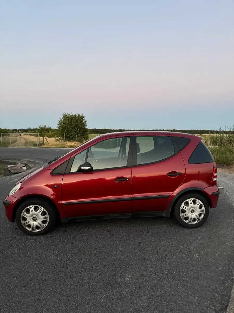 Gebraucht Mercedes A140 82 PS (60 kW) 2003 Rot Kleinwagen