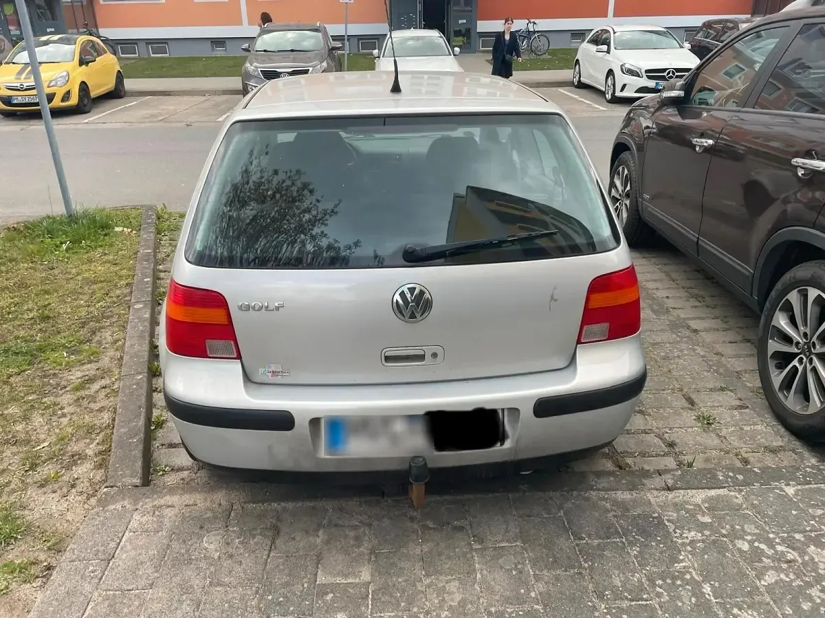 Gebraucht VW Golf III 75 PS (55 kW) 1999 Silber Limousine