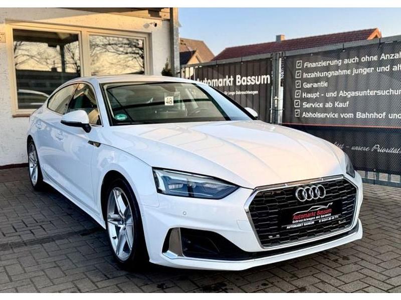 Gebraucht Audi A5 Advanced 204 PS (150 kW) 2022 Ibisweiss Coupé