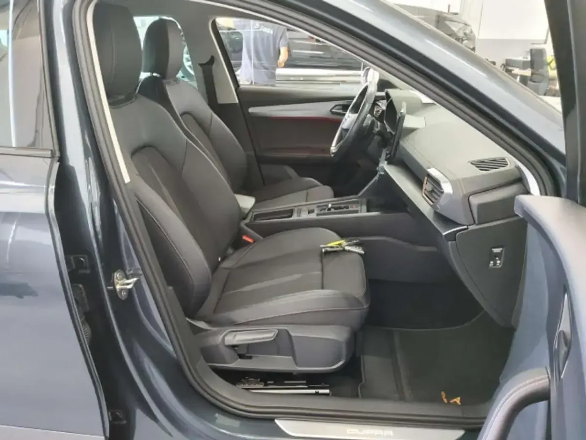 Gebraucht Cupra Formentor 150 PS (110 kW) 2023 Grau SUV