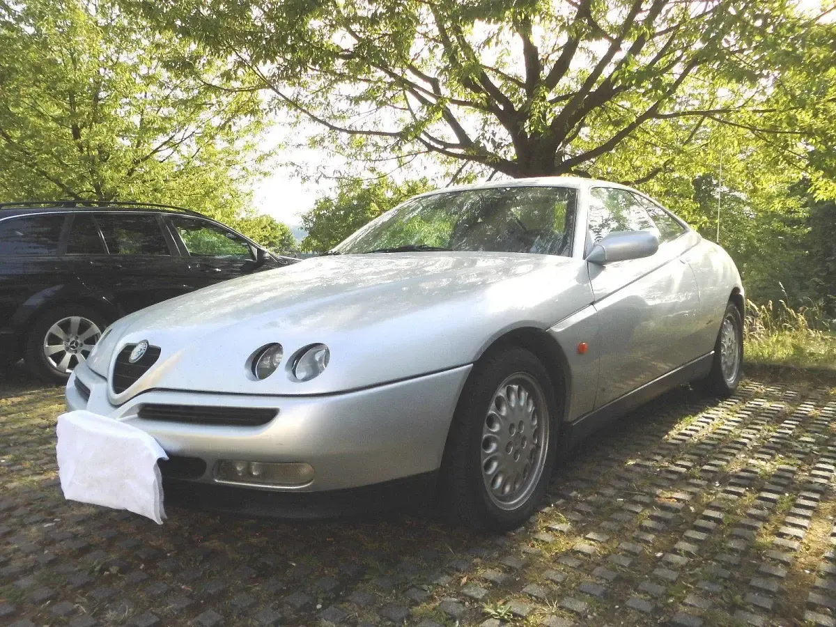 Gebraucht Alfa Romeo GTV 150 PS (110 kW) 1996 Silber Coupé