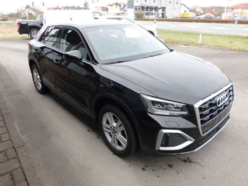 Brillantschwarz Gebraucht 2022 Audi Q2 Advanced SUV | 24.490 € (Fairer Preis) - Bild 1/4