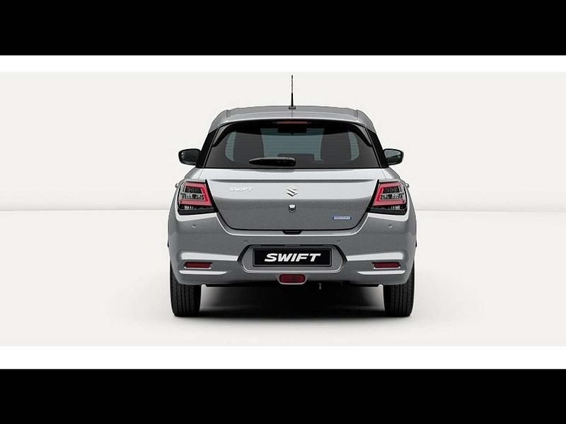 Neu Suzuki Swift Comfort+ 83 PS (61 kW) 2025 Premium silver metallic Kleinwagen