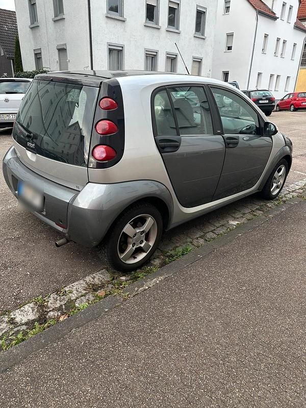 Usado Smart ForFour 75 HP (55 kW) 2004 Cinzento Citadino