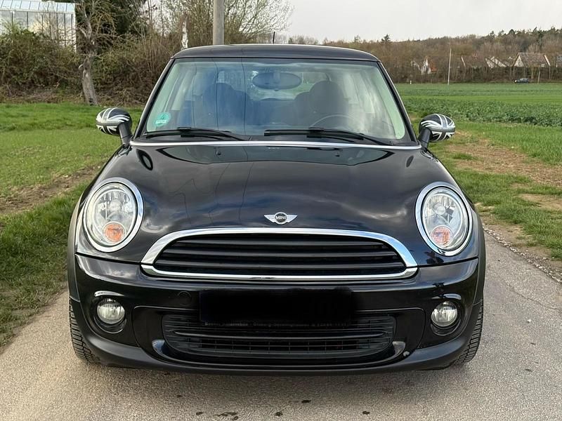 Gebraucht Mini ONE 98 PS (72 kW) 2013 Schwarz Kleinwagen