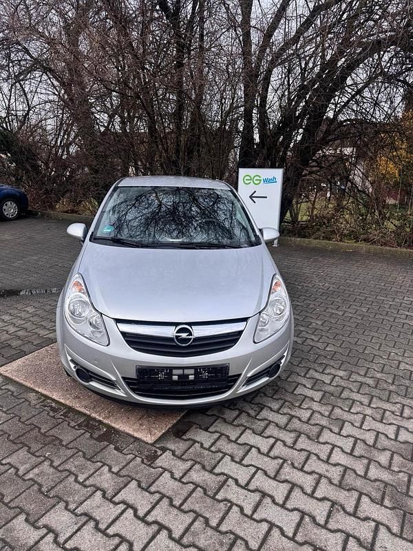 Gebraucht Opel Corsa 60 PS (44 kW) 2009 Silber Kleinwagen