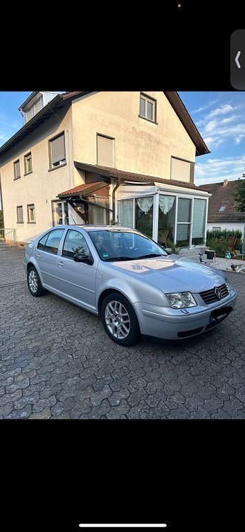 Gebraucht VW Bora 101 PS (74 kW) 1998 Grau Limousine