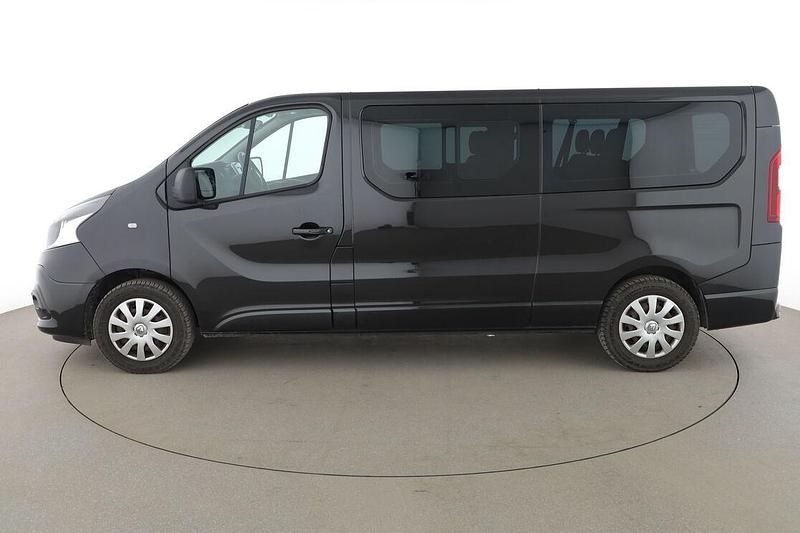 Gebraucht Renault Trafic Expression 146 PS (107 kW) 2016 Schwarz Van / Kleinbus