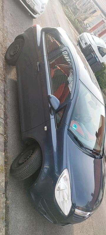 Gebraucht Opel Corsa 80 PS (58 kW) 2009 Andere farben Kleinwagen