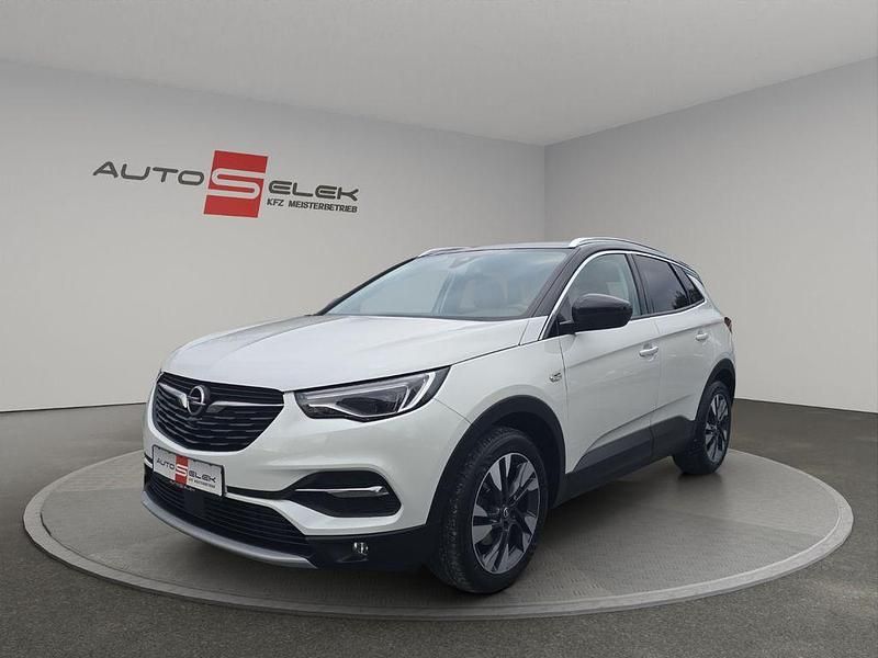 Weiß Gebraucht 2021 Opel Grandland X Ultimate SUV | 18.950 € (Fairer Preis) - Bild 1/4