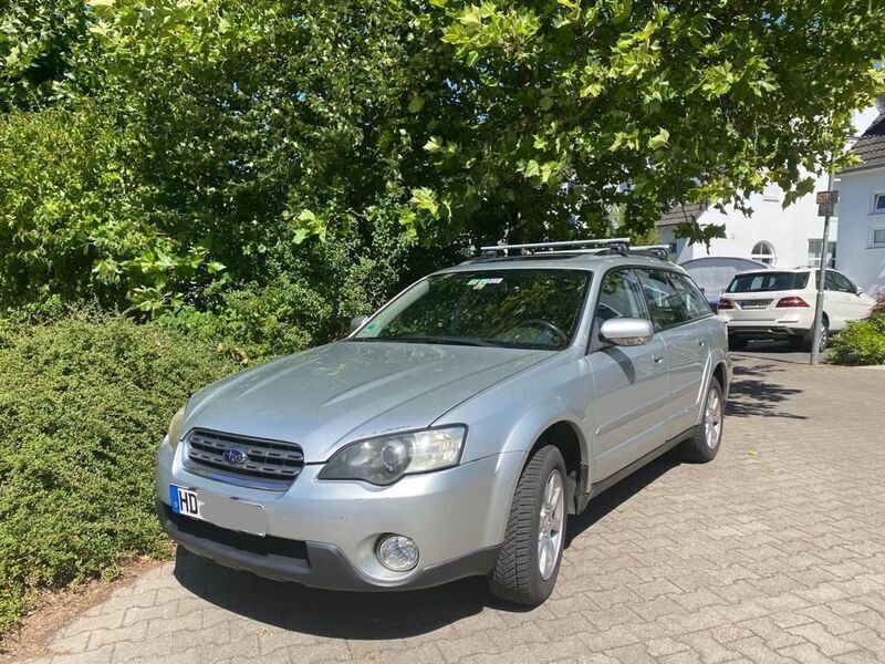 Silber Gebraucht 2006 Subaru Outback Comfort SUV | 2.790 € (Etwas zu teuer) - Bild 1/4