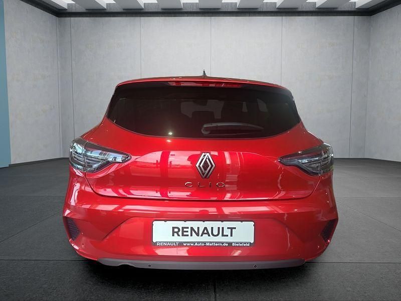 Gebraucht Renault Clio V 101 PS (74 kW) 2024 Rot Kleinwagen