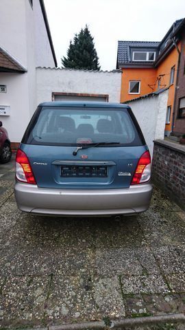 Brugt Kia Carens 110 HK (80 kW) 2002 Blå MPV