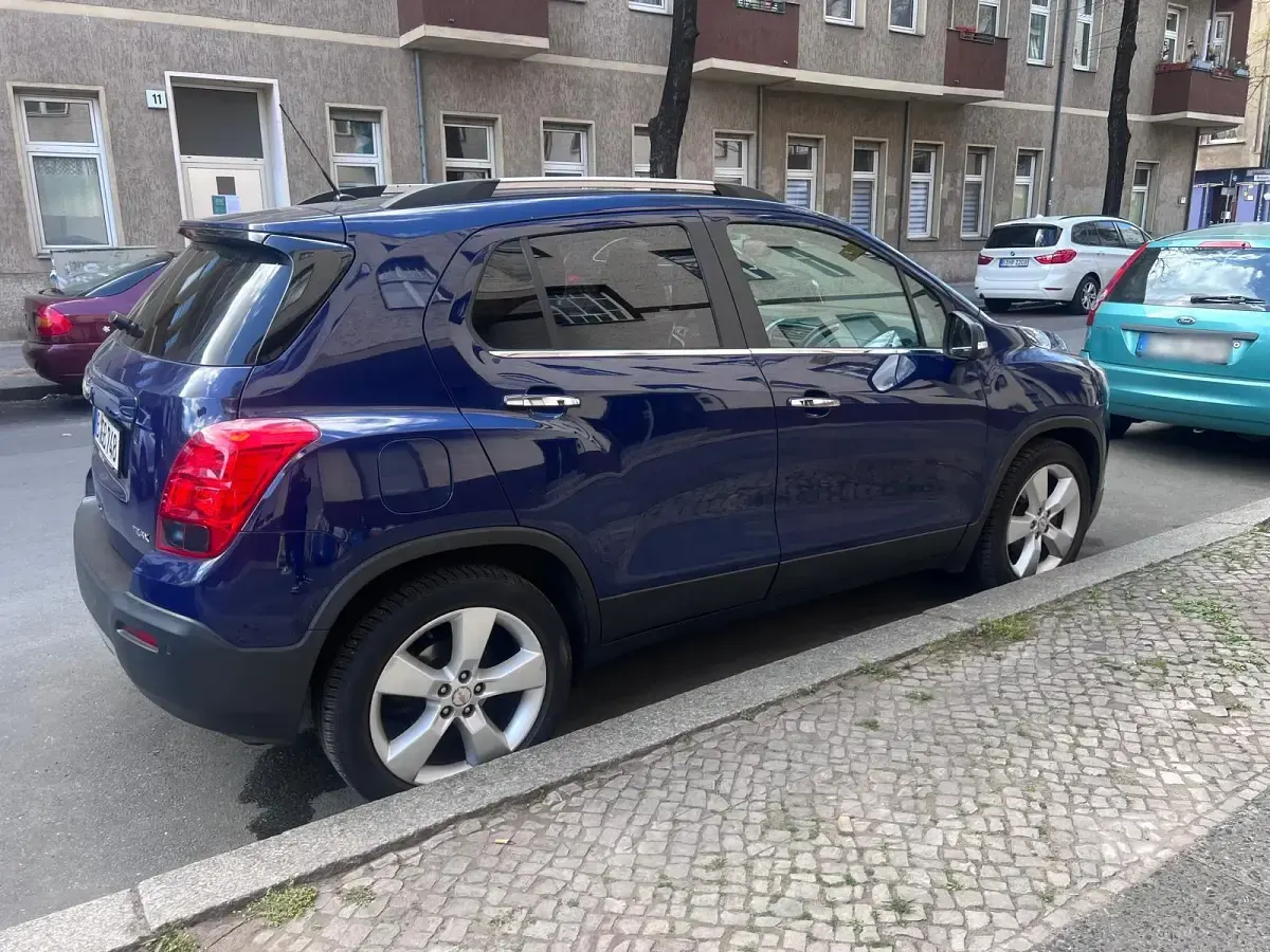 Gebraucht Chevrolet Trax 140 PS (102 kW) 2014 Blau SUV