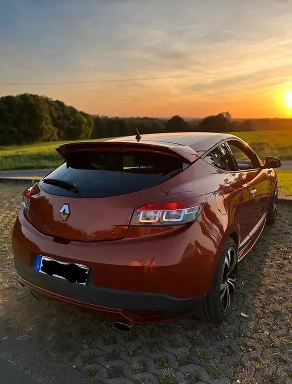 Occasion Renault Mégane 179 ch (131 kW) 2008 Orange Coupé
