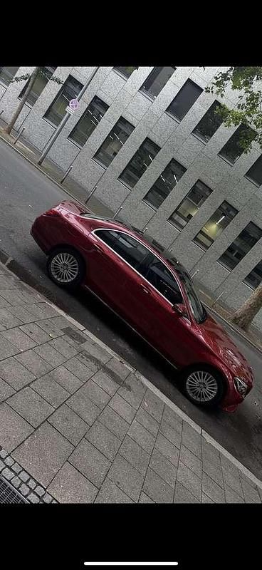 Gebraucht 2017 Mercedes C200 Classic Limousine | 20.999 € - Bild 1/4