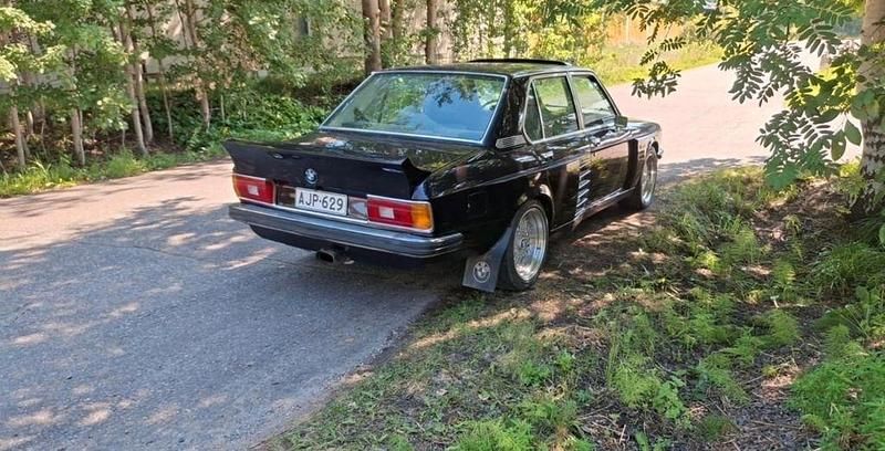 Gebraucht BMW 528 177 PS (130 kW) 1977 Braun Limousine