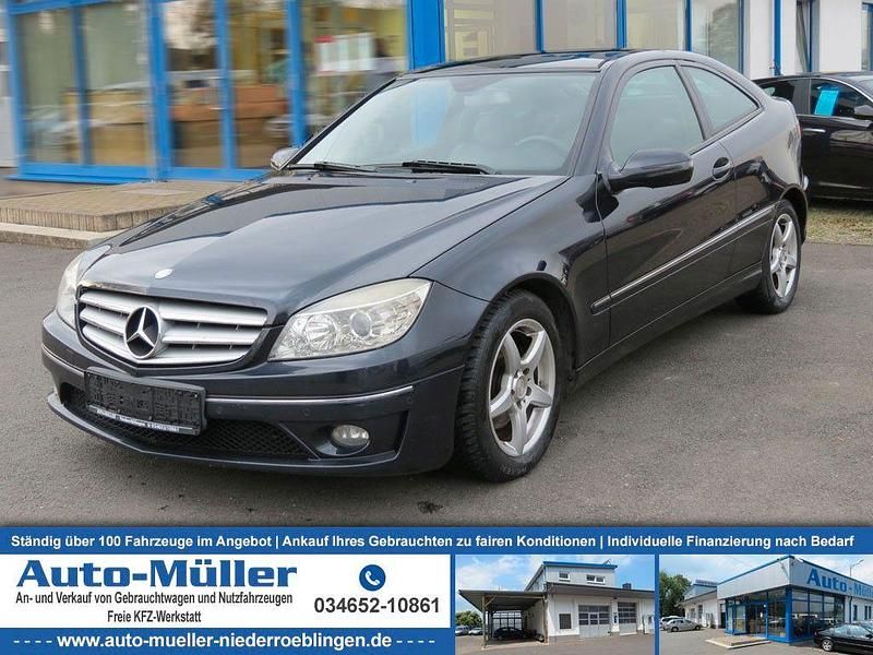 Schwarz Gebraucht 2009 Mercedes CLC200 Kleinwagen | 3.990 € (Fairer Preis) - Bild 1/4