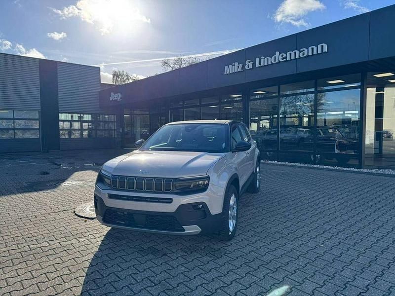 Neu Jeep Avenger Altitude 101 PS (74 kW) 2025 Grau SUV
