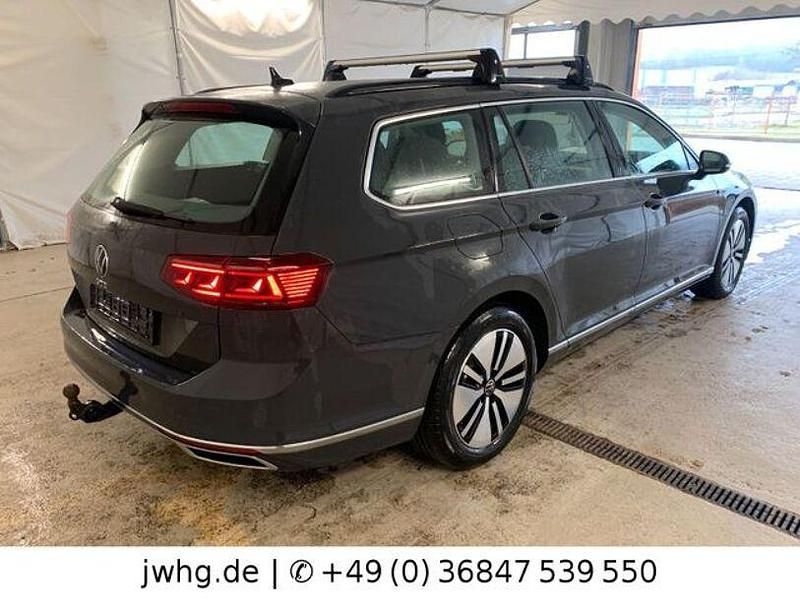 Gebraucht VW Passat GTE 218 PS (160 kW) 2021 Grau Kombi