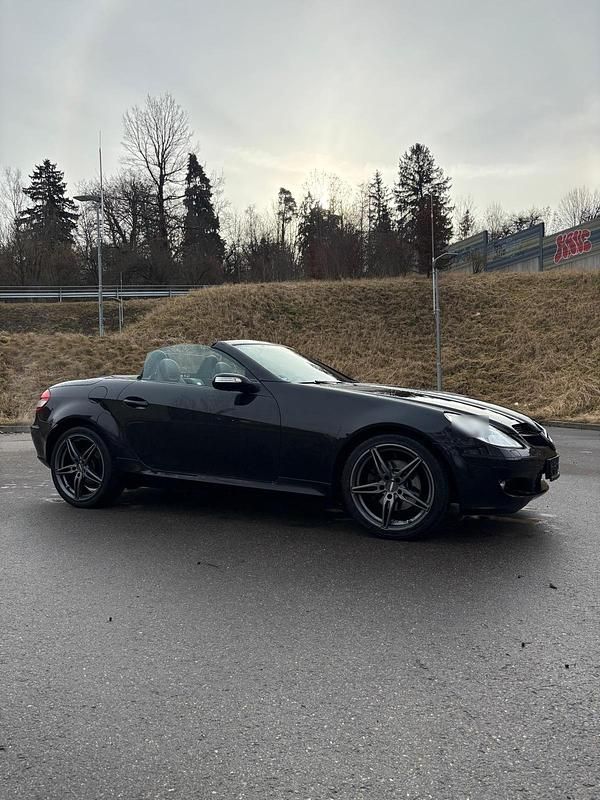 Gebraucht Mercedes SLK280 231 PS (169 kW) 2007 Schwarz Cabrio