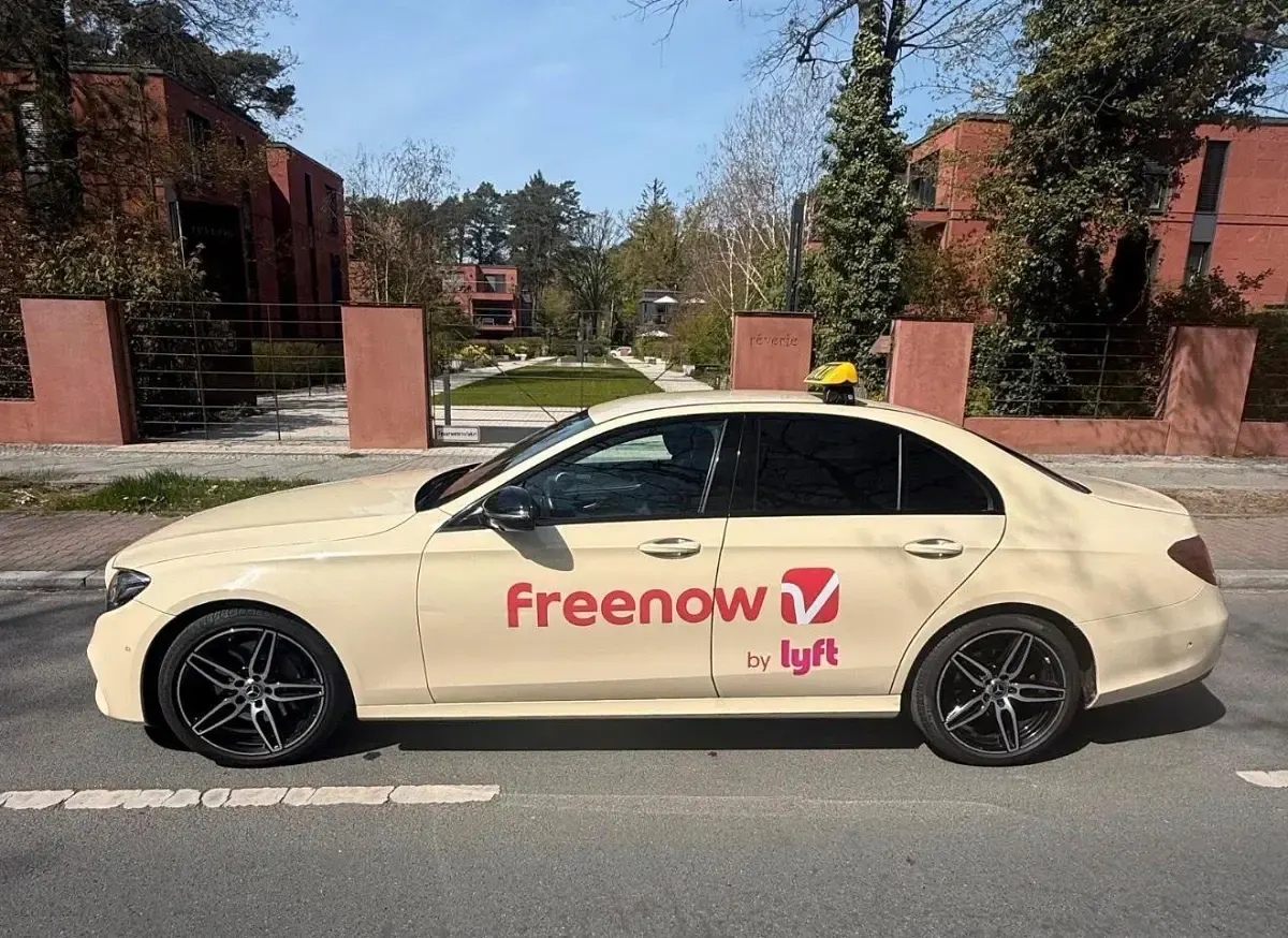 Gebraucht Mercedes 220 194 PS (142 kW) 2017 Beige Limousine