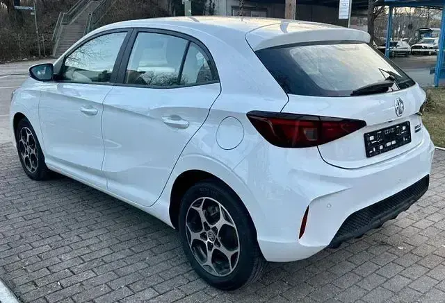 Brugt MG MG3 105 HK (77 kW) 2024 Hvid Hatchback