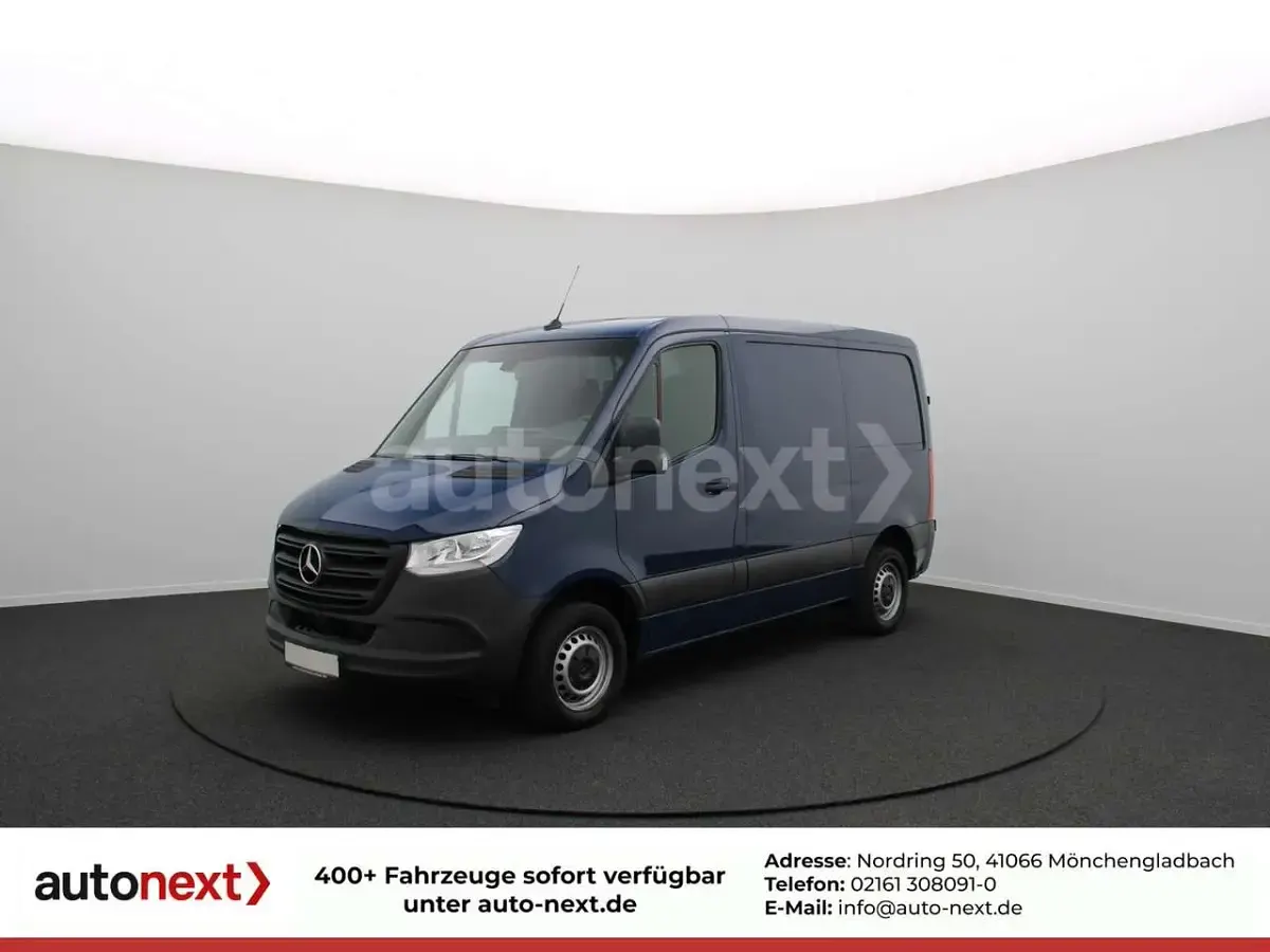 Second-hand Mercedes Sprinter 114 CP (83 kW) 2019 Albastru Van