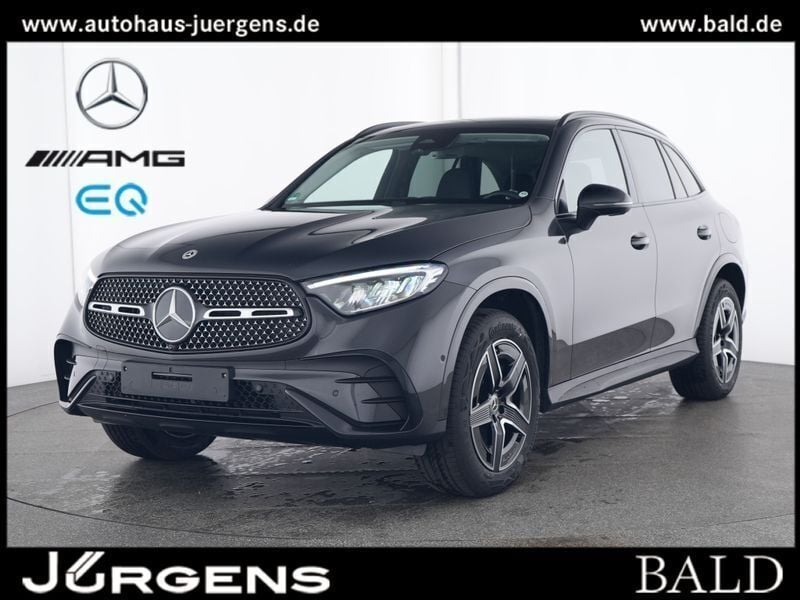 Grau graphitgrau metallic Gebraucht 2024 Mercedes GLC400d AMG SUV | 66.880 € (Guter Preis) - Bild 1/4