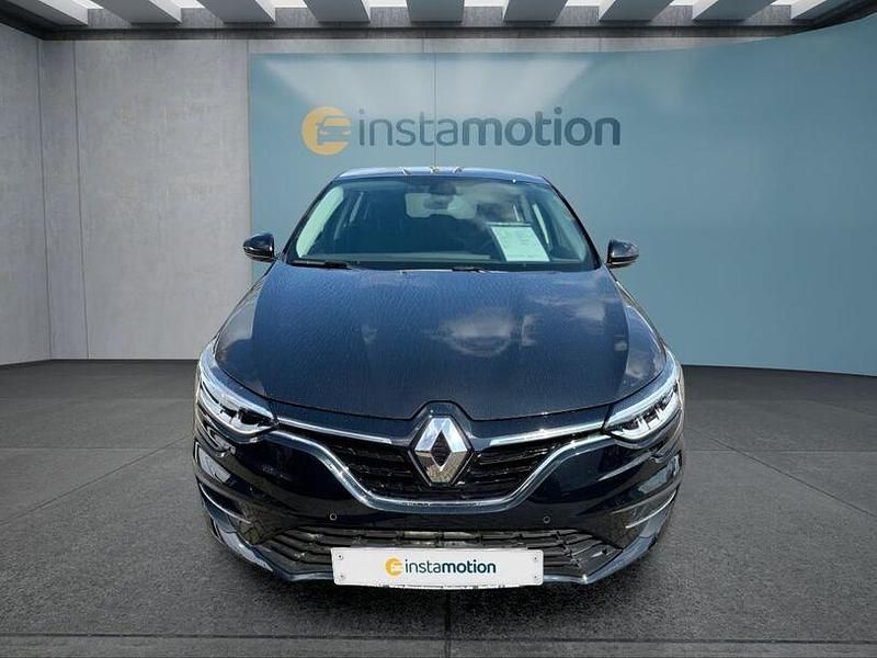 Gebraucht Renault Mégane IV 140 PS (102 kW) 2023 Schwarz Limousine