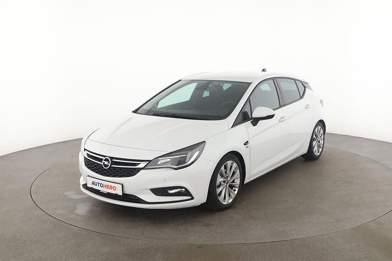 Weiß Gebraucht 2019 Opel Astra Kleinwagen | 11.850 € (Fairer Preis) - Bild 1/3