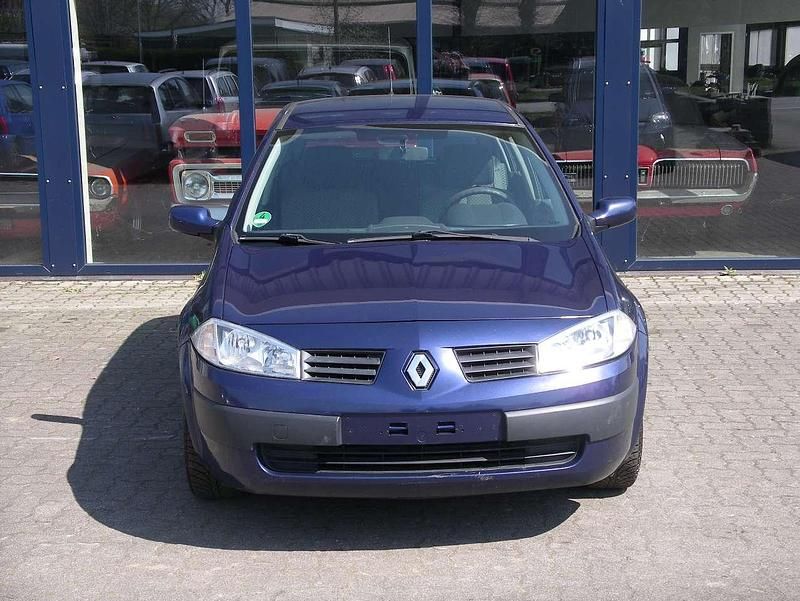 Gebraucht Renault Mégane II 101 PS (74 kW) 2004 Blau Limousine