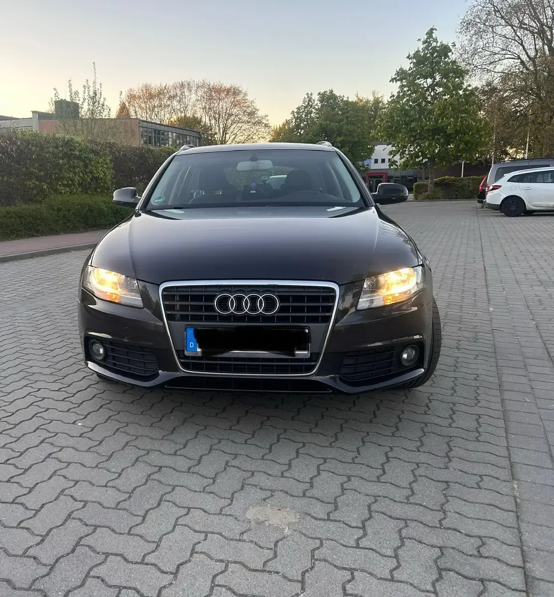 Second-hand Audi A4 143 CP (105 kW) 2011 Gri Break