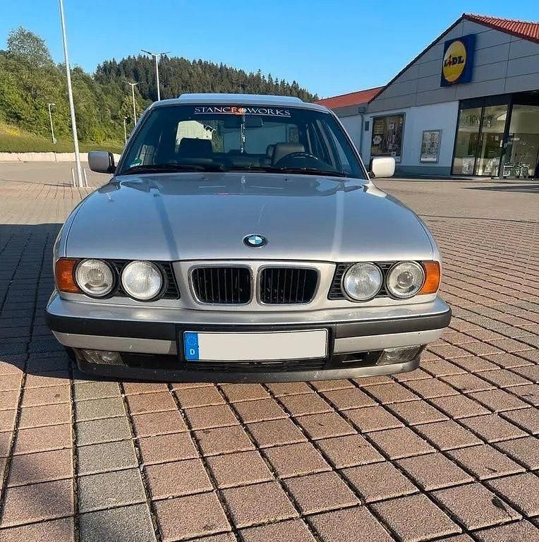 Gebraucht BMW 530 Performance 218 PS (160 kW) 1993 Silber Limousine