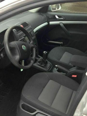 Gebraucht Skoda 105 105 PS (77 kW) 2006 Schwarz Limousine