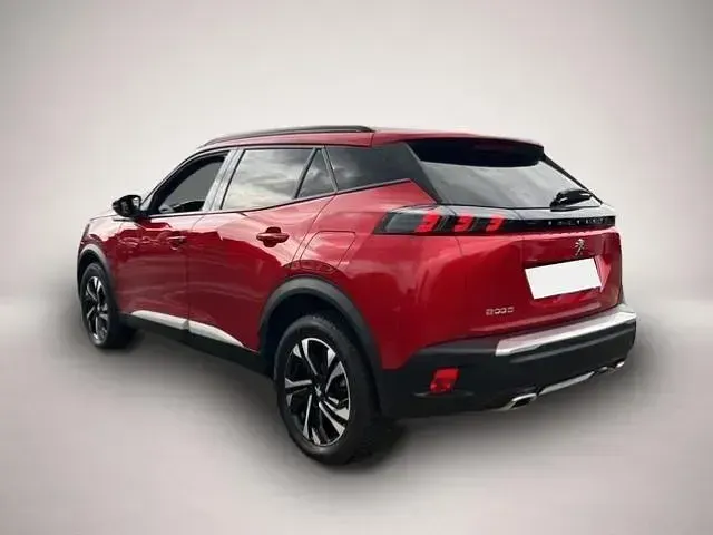 Gebraucht Peugeot 2008 Allure 131 PS (96 kW) 2023 Manufacturer SUV