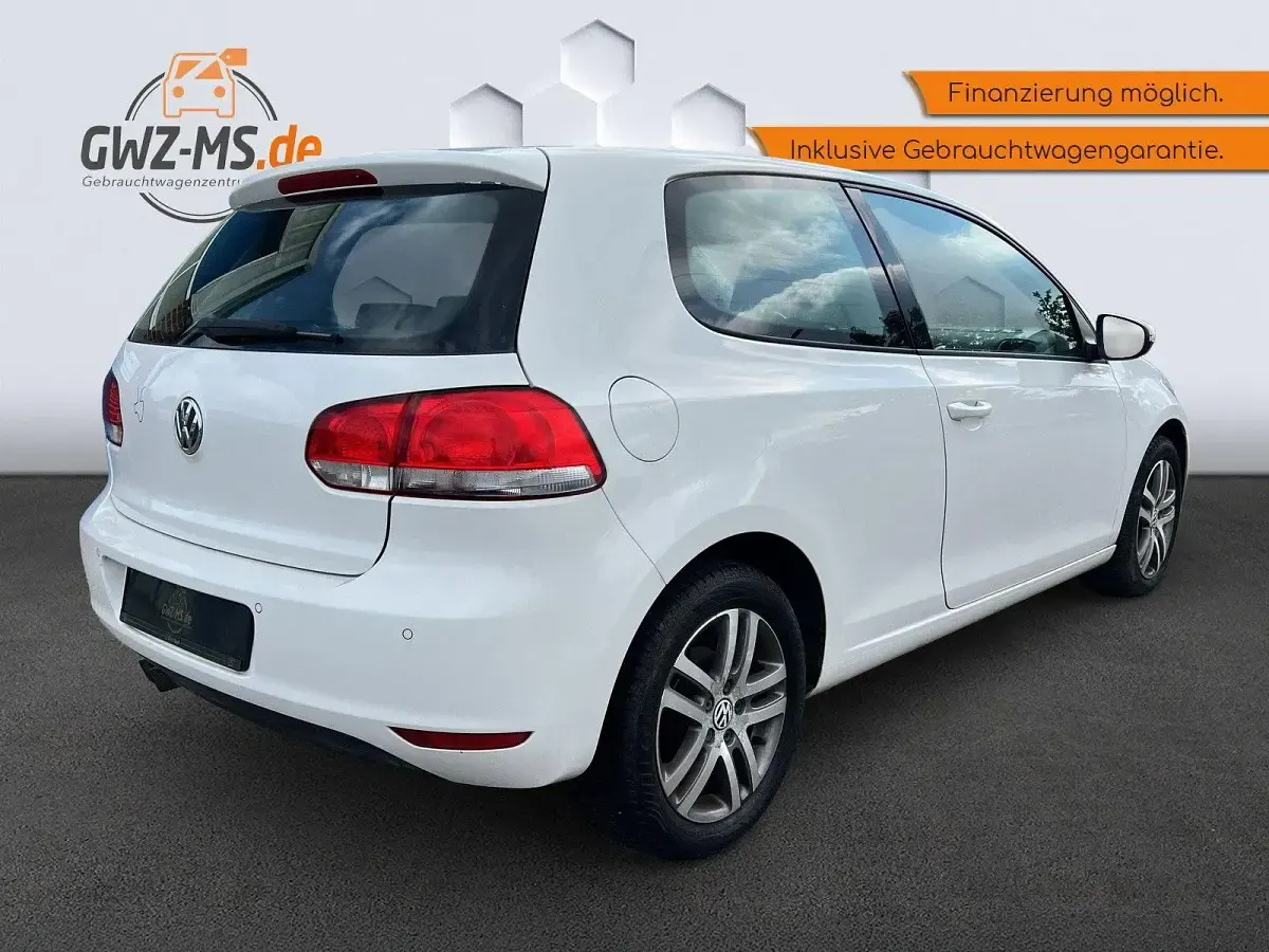 Gebraucht VW Golf VI Comfortline 122 PS (89 kW) 2009 Weiß Kleinwagen