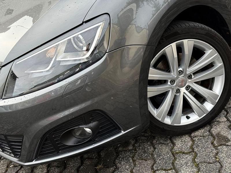 Gebraucht Seat Alhambra Style 170 PS (125 kW) 2012 Grau Van / Kleinbus