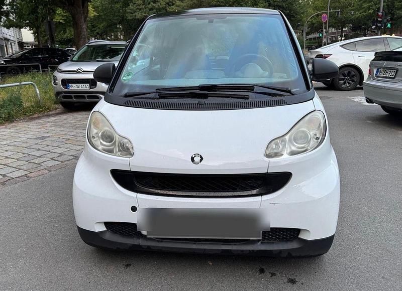 Weiß Gebraucht 2008 Smart ForTwo Coupé Kleinwagen | 1.899 € (Guter Preis) - Bild 1/4