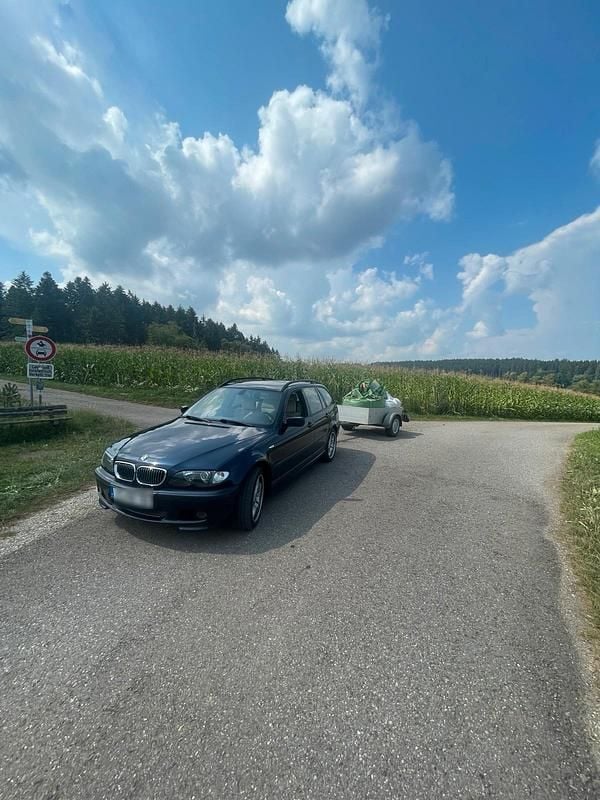 Gebraucht BMW 330 184 PS (135 kW) 2003 Blau Kombi