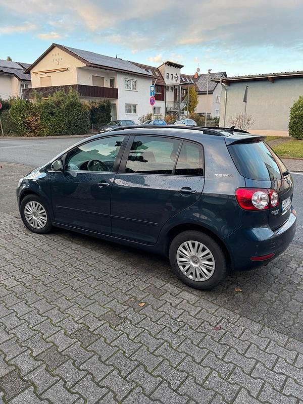 Blau Gebraucht 2011 VW Golf VI Limousine | 4.200 € (Fairer Preis) - Bild 1/4