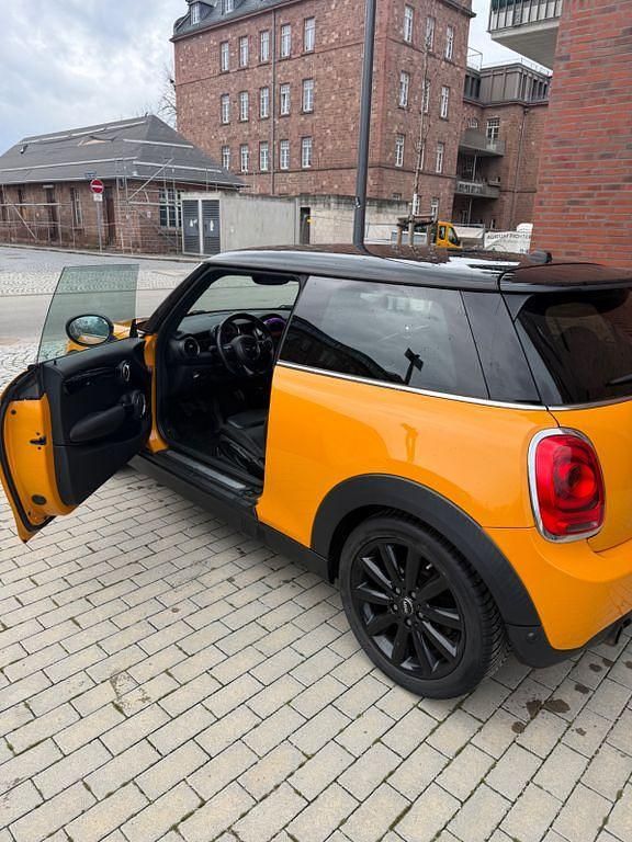 Gebraucht Mini Cooper 135 PS (99 kW) 2014 Orange Kleinwagen