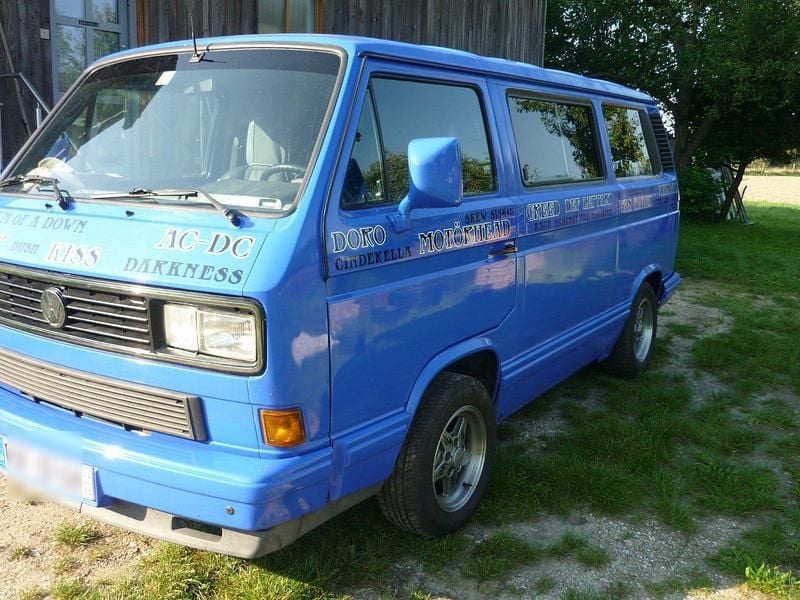 Second-hand VW T3 70 CP (51 kW) 1992 Albastru Van