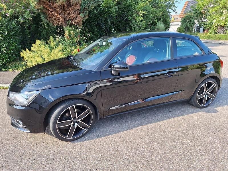 Schwarz Gebraucht 2011 Audi A1 Attraction Kleinwagen | 6.500 € (Fairer Preis) - Bild 1/4