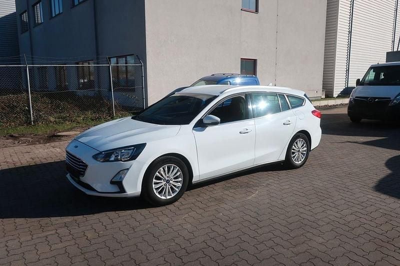Gebraucht Ford Focus Titanium 150 PS (110 kW) 2020 Weiß Limousine